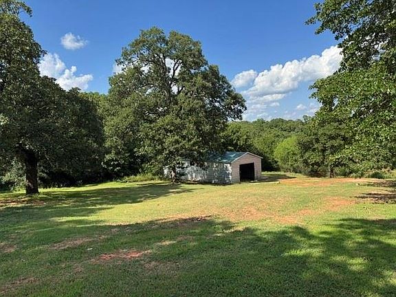 3rd image of 34356 Rattlesnake Hill Rd