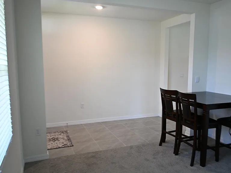 1341 Middle Lake Dr — Photo 2