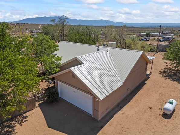 1208 10th St SW, Rio Rancho, NM 87124