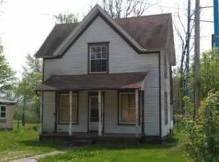 69030 Elkhart Rd, Edwardsburg, MI 49112