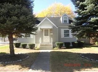 702 N Harvey St, Griffith, IN 46319