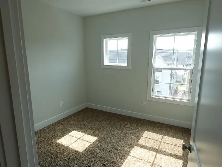 2405 Adrift Rd — Photo 10