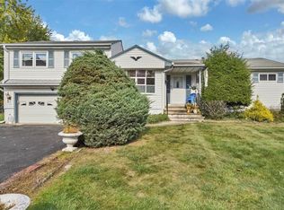 25 Marc Ter, Monroe, NY 10950