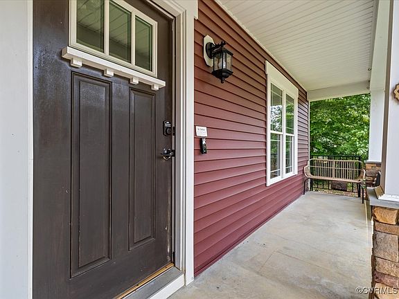 3rd image of 11660 Oakrise Pl