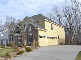 6772 Everest Ln N, Maple Grove, MN 55311