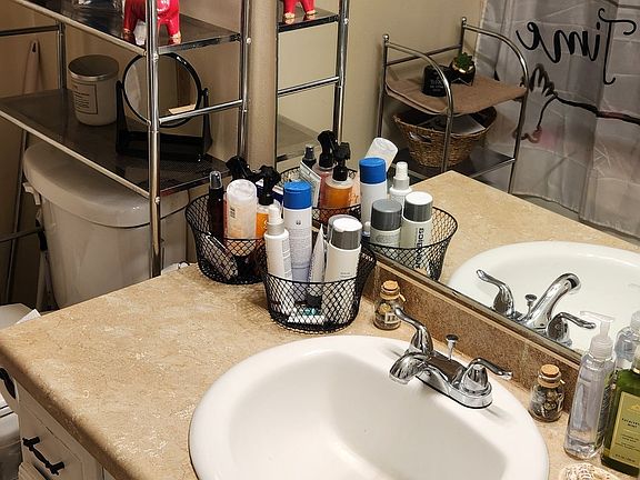 3rd image of 4500 Shannon Blvd APT 5B
