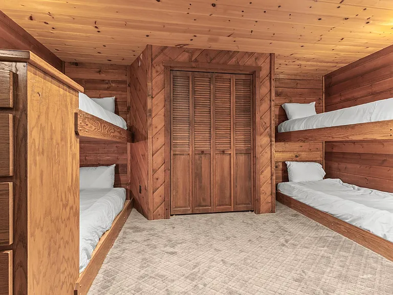 Lower Level Bunkroom 5