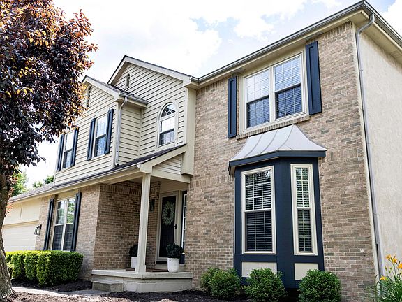 3rd image of 2569 Bouchard Ct