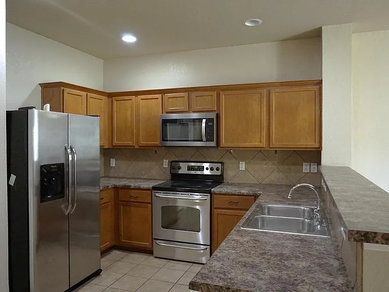 26610 Sparrow Rdg — Photo 10