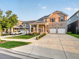 1100 Pebble Run Rd, Hendersonville, TN 37075