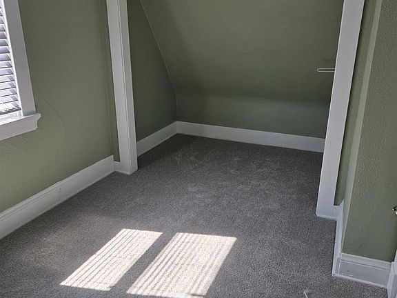 3rd image of 4202 Harding Ave