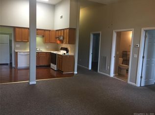 9 Nashville Rd #5E, Bethel, CT 06801