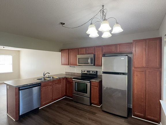 5th image of 309-2 Burley Dr