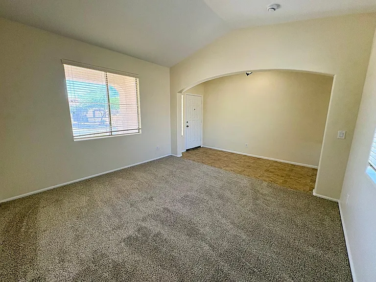 16126 W Meade Ln — Photo 5