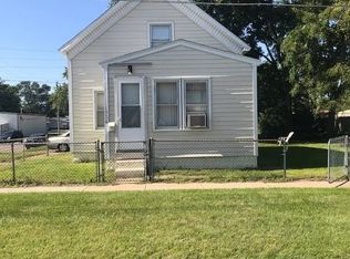 1526 Black Hawk St, Waterloo, IA 50702