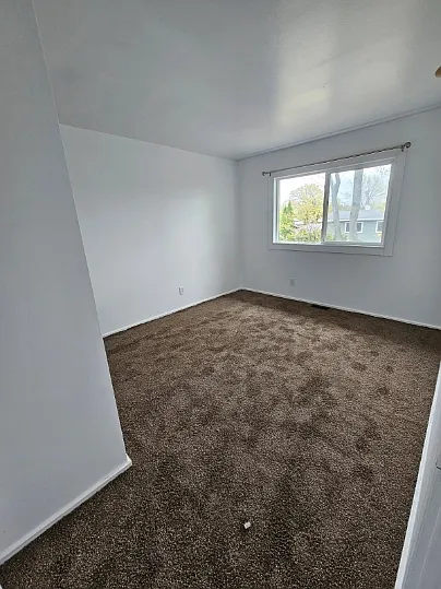 7 Evergreen Dr — Photo 18