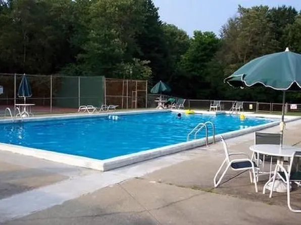 60A Washington Park Dr #3, Andover, MA 01810