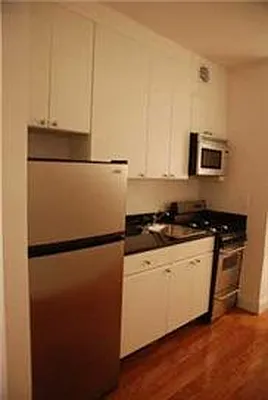 Rented by Buchbinder & Warren | media 13