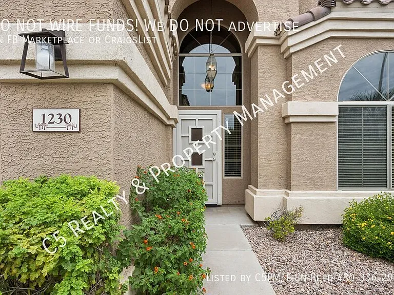 1230 S Harrington St — Photo 5