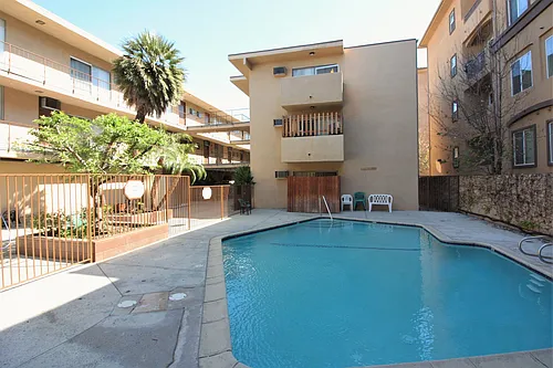 8123 - Sepulveda Apartments Photo 1