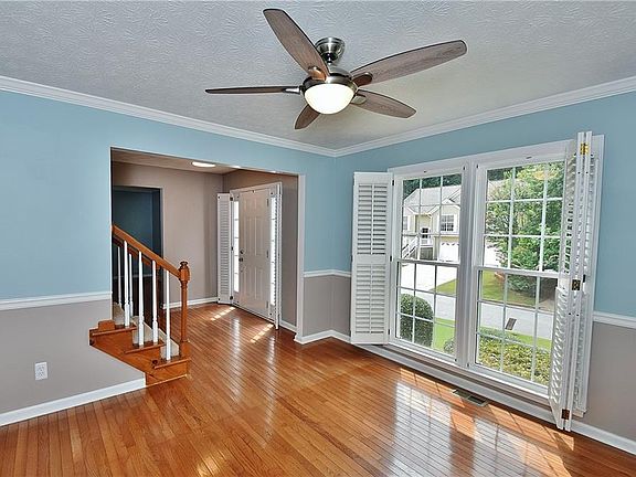 5th image of 1120 Meadowsong Cir