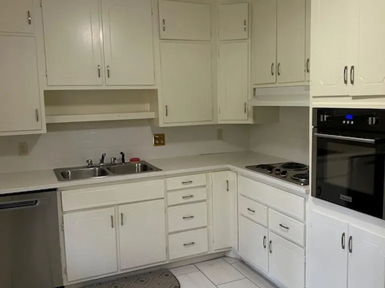 4025 Montclair Rd — Photo 4