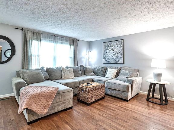 5th image of 1105 Bruce Ave
