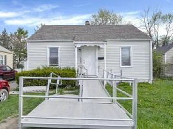 1864 E Hudson St, Columbus, OH 43211