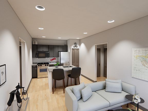 5th image of 200 W Carson St #2/2