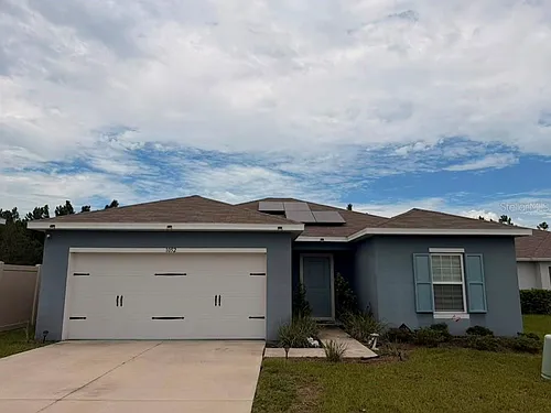1052 Kobuk St Photo 1