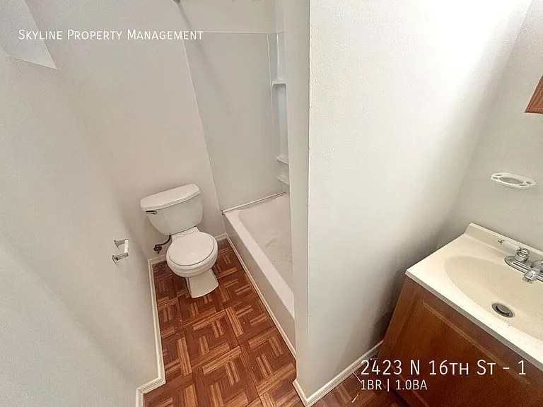 2423 N 16th St #1 — Photo 8