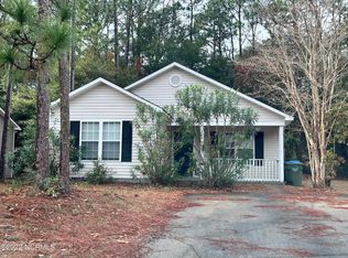 216 Charter Dr, Wilmington, NC 28403