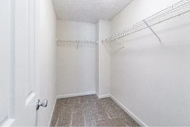 Wyndfall Apartments — Photo 24
