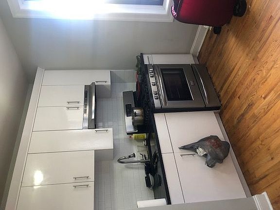 2nd image of 532 Lefferts Ave APT 3J