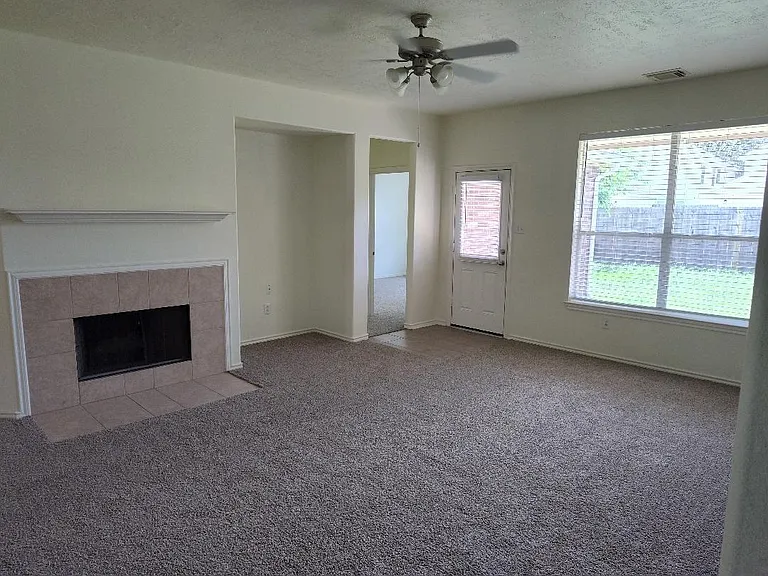 6327 Bonnie Chase Ln — Photo 12