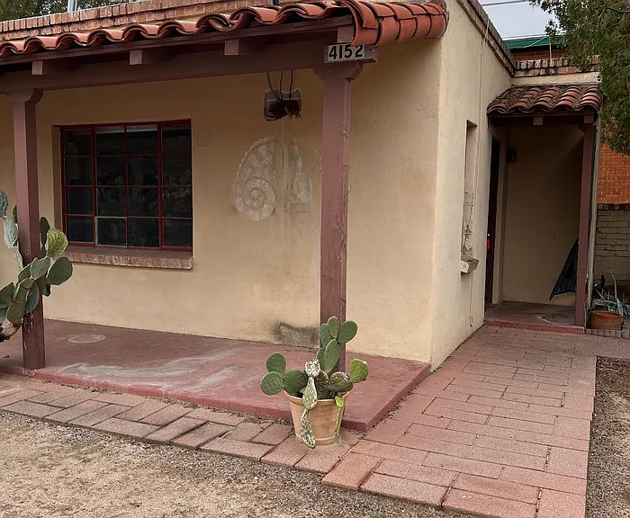 4152 E Brown Way — Photo 1