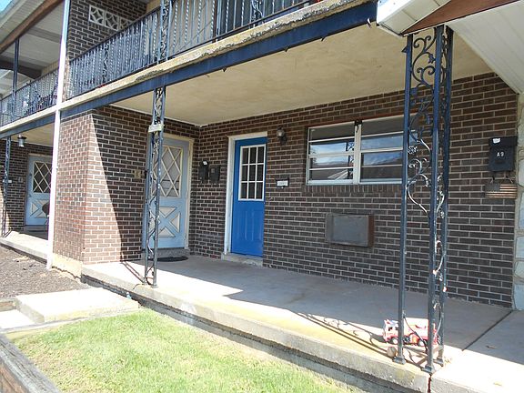 Front Door/Patio