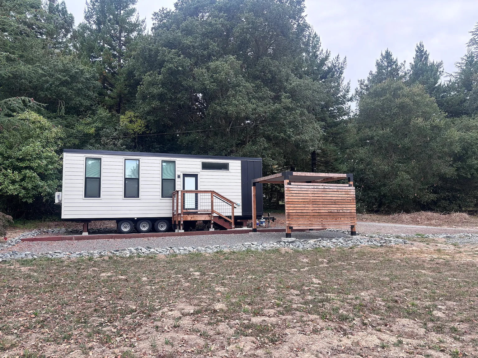 Studio, 270 sqft, $1,950 — Photo 2