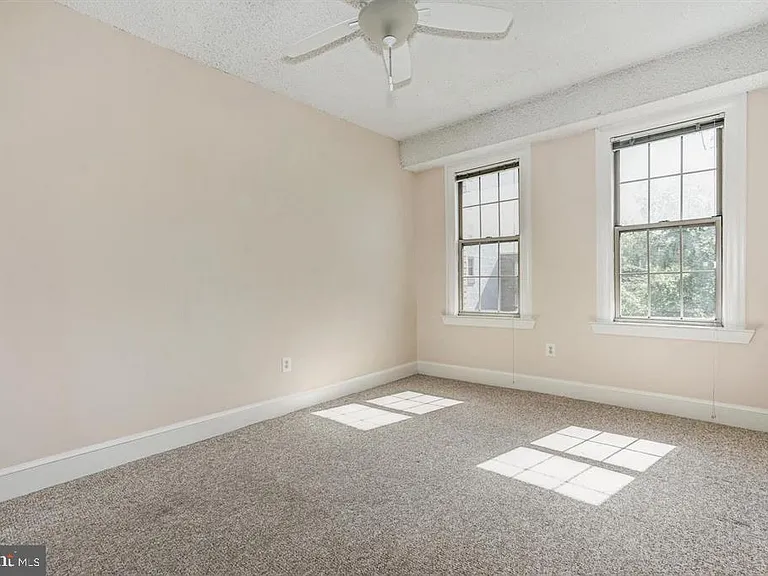 1401 Columbia Rd NW #215 — Photo 14