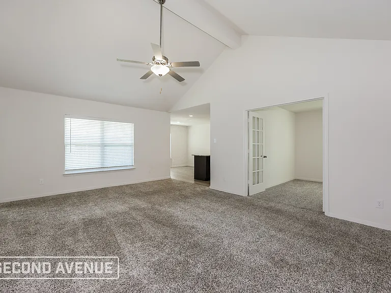 1421 Sunkiss Dr — Photo 8