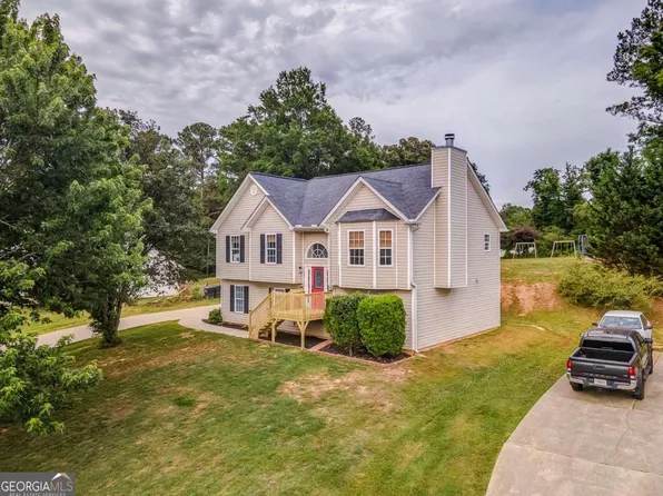 30 Kingston Pointe Dr, Kingston, GA 30145