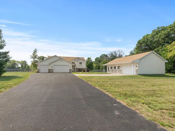 3942 221st Ave NE, East Bethel, MN 55011