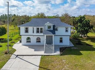220 39th Ave NW, Naples, FL 34120