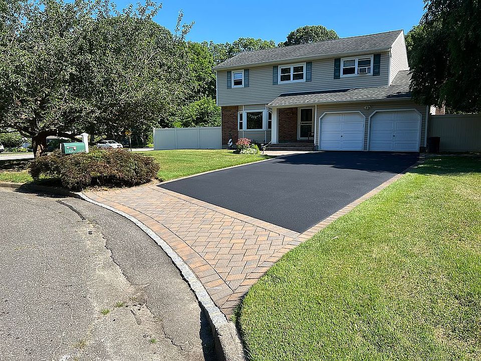 1st image of 7 Roman Ct