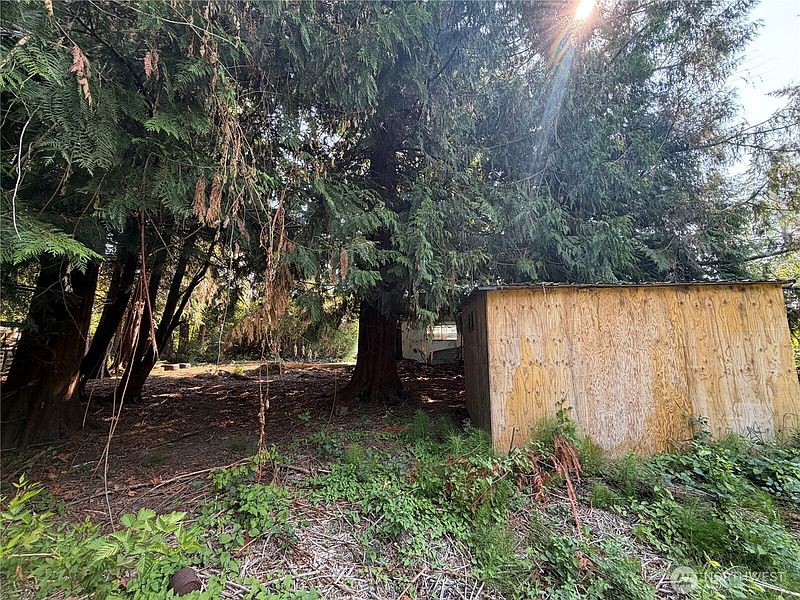 5th image of 11330 172nd Drive NE