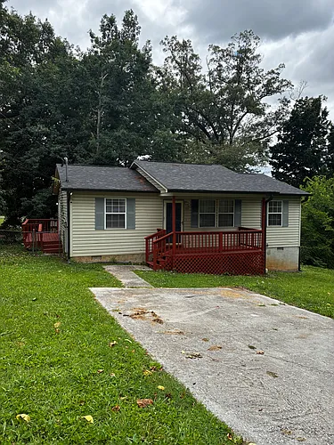 1421 McMillan St Photo 1