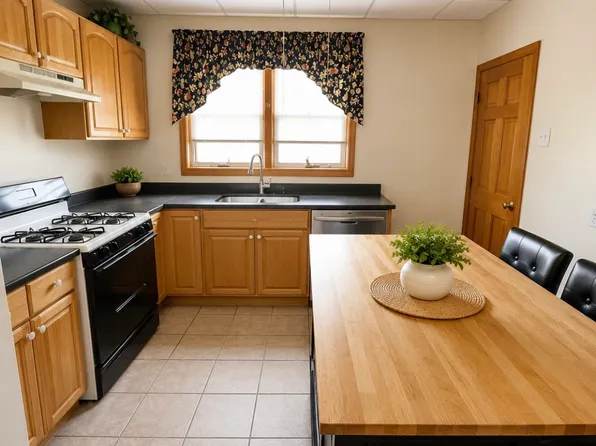 52 Locust St #1, Winthrop, MA 02152