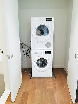 Rented by Oxford Property Group | media 23