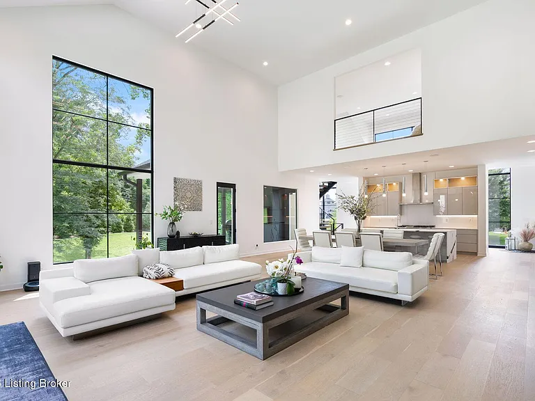 14201 Reserve Cv — Photo 12