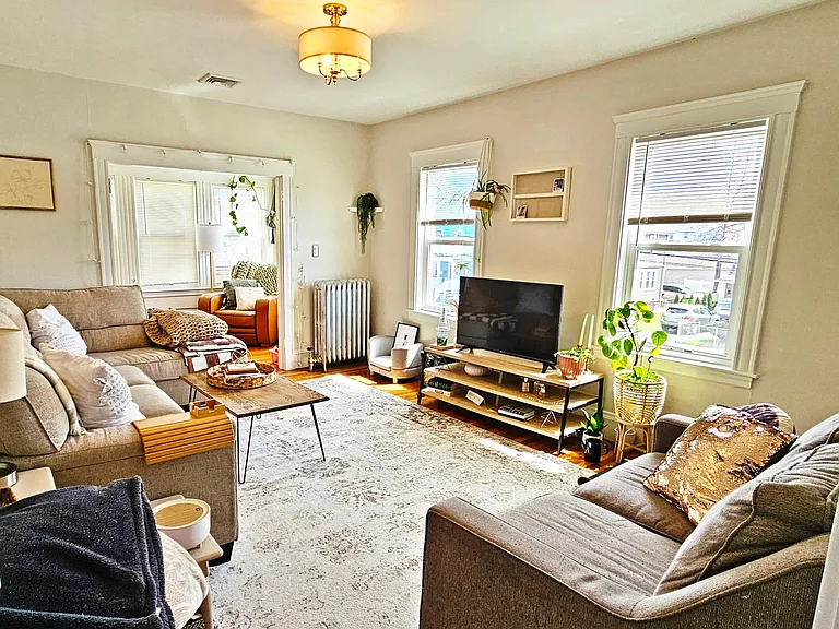 233 Faneuil St #2 — Photo 1